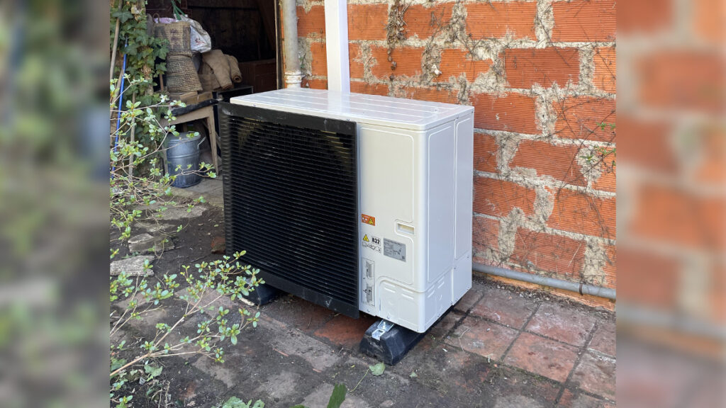 Installation pompe à chaleur Estang