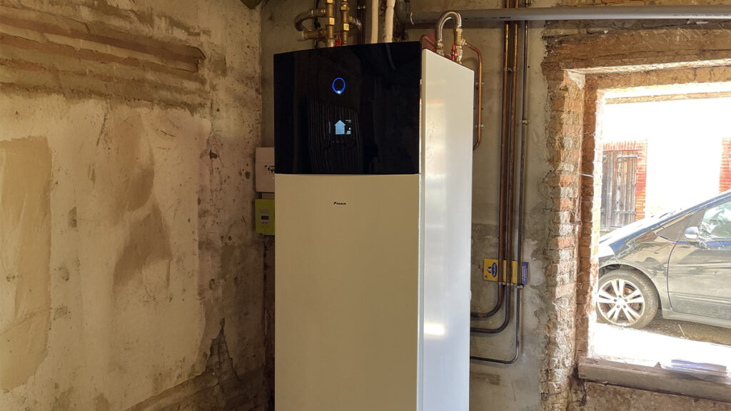 Installation pompe à chaleur Lapeyrousse