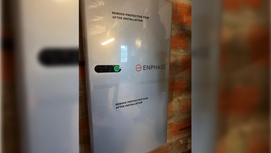 Installation batterie Enphase Pissos