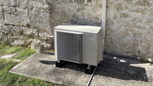 Installation pompe à chaleur Mouchan